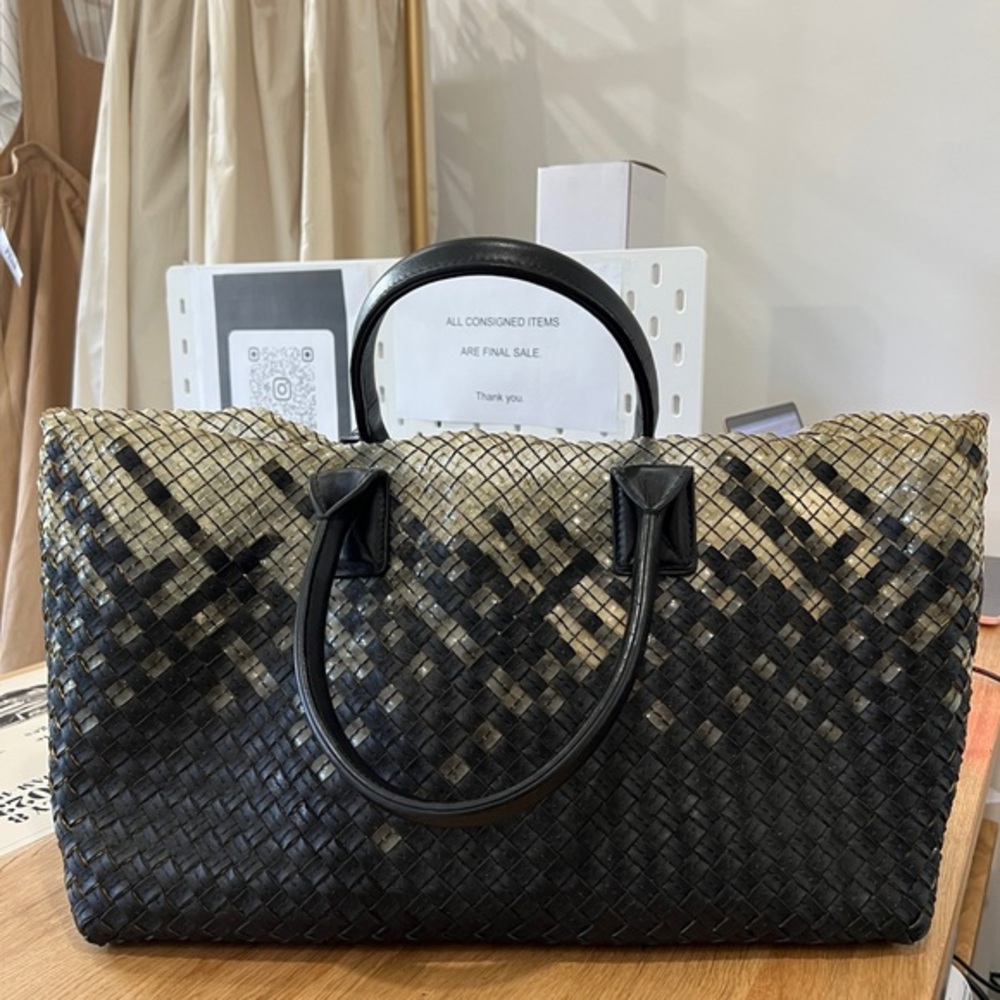 Bottega Veneta Cabat Crystal